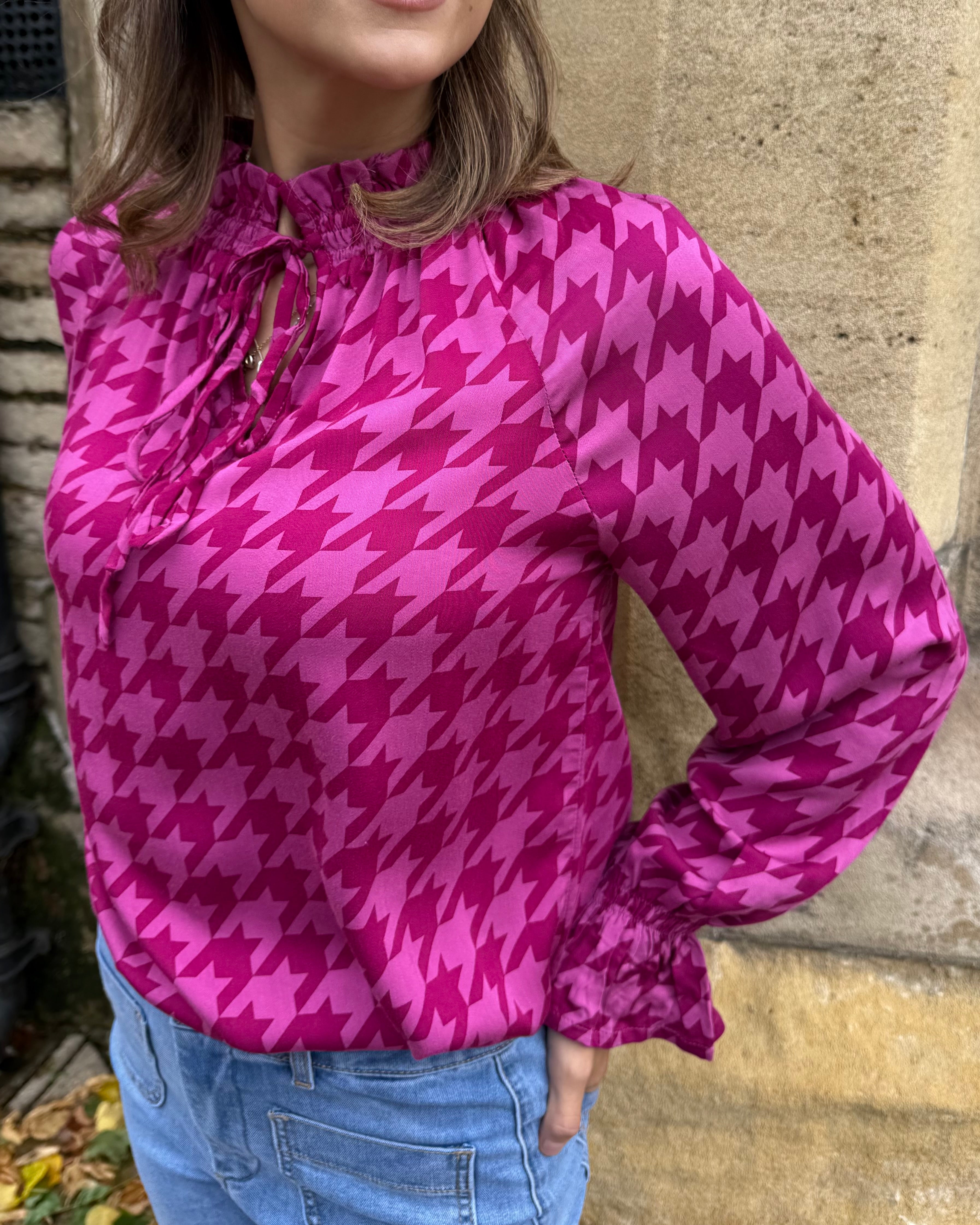 Uma Top - Magenta Houndstooth