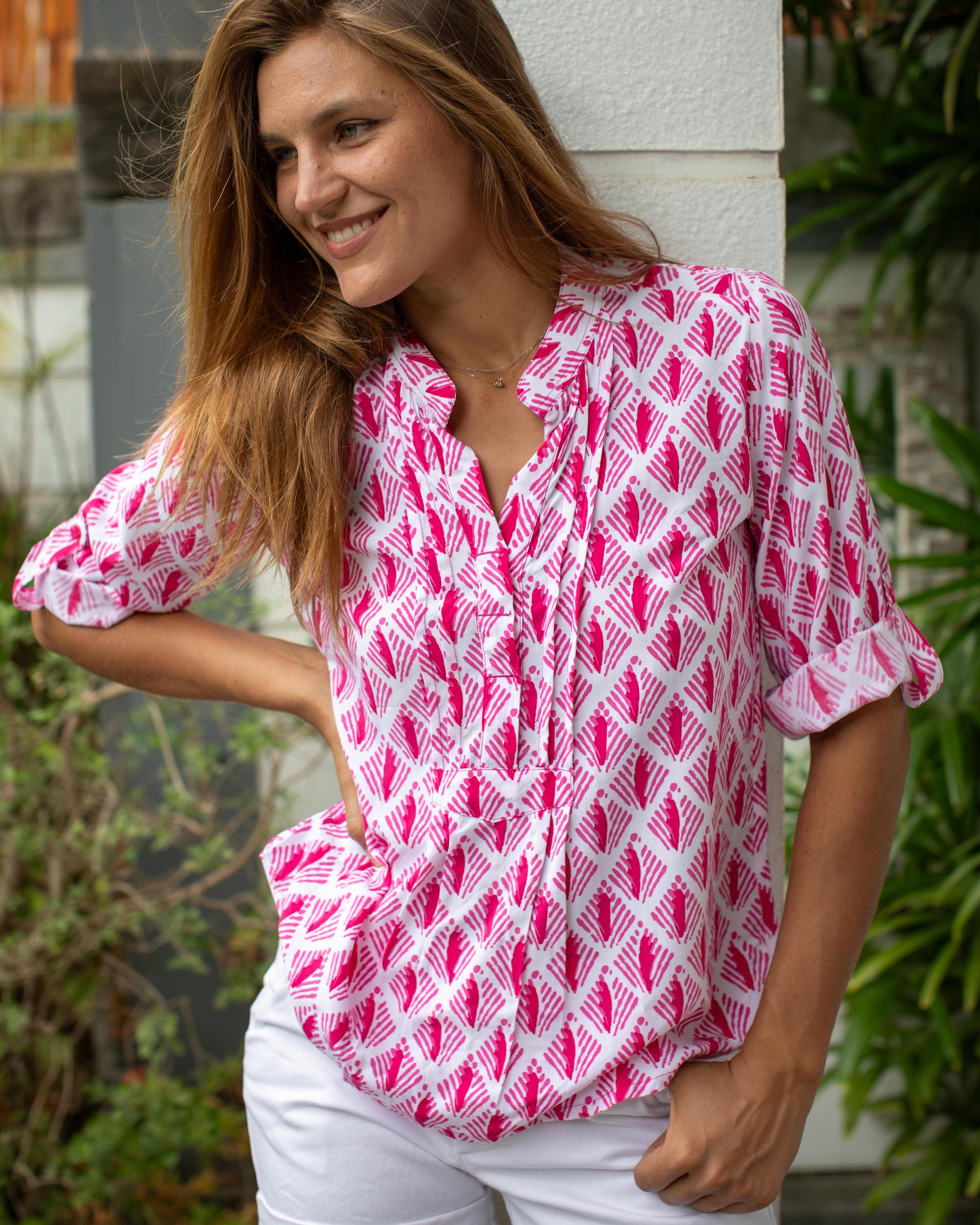 Carlie - Pink Arrow