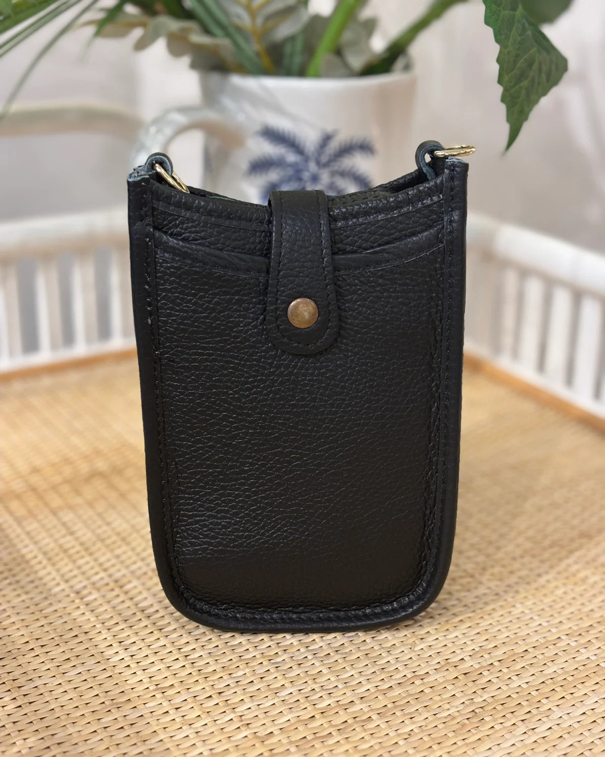 Cortona Phone Pouch - Black