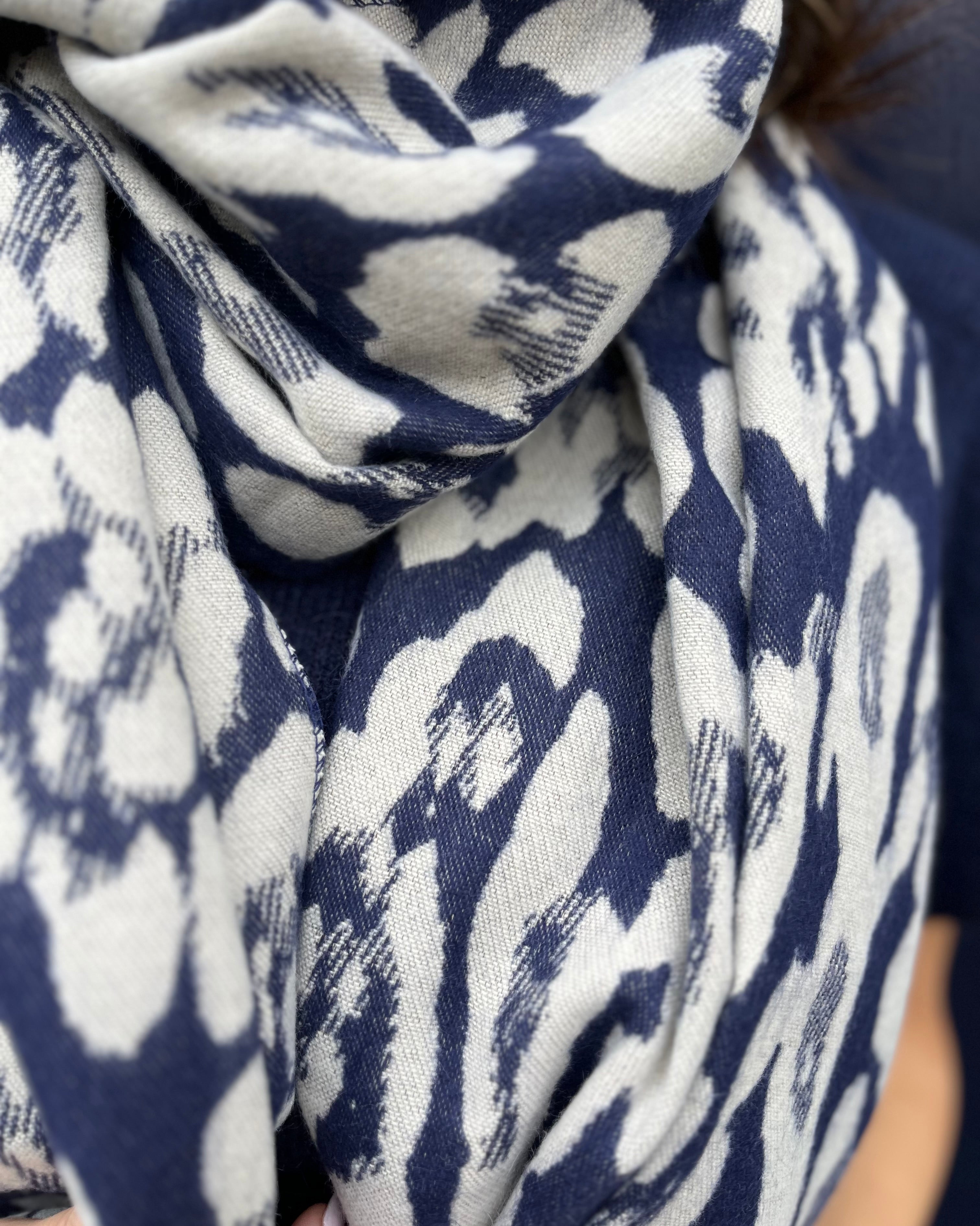Zoe - Blue Leopard