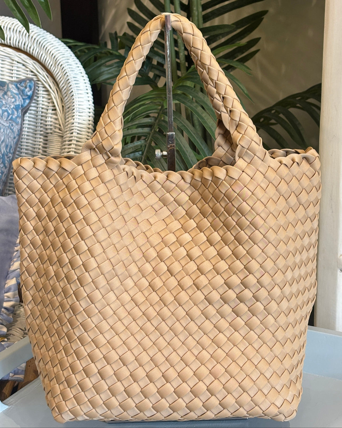 Riviera Woven Tote - Camel