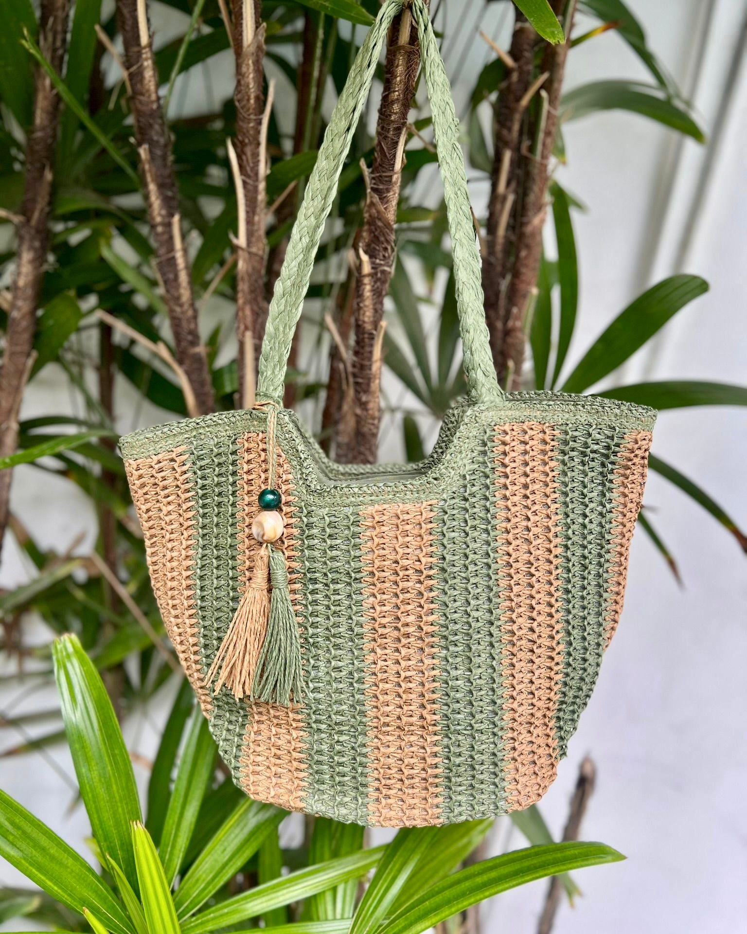 Santorini striped basket - Sage