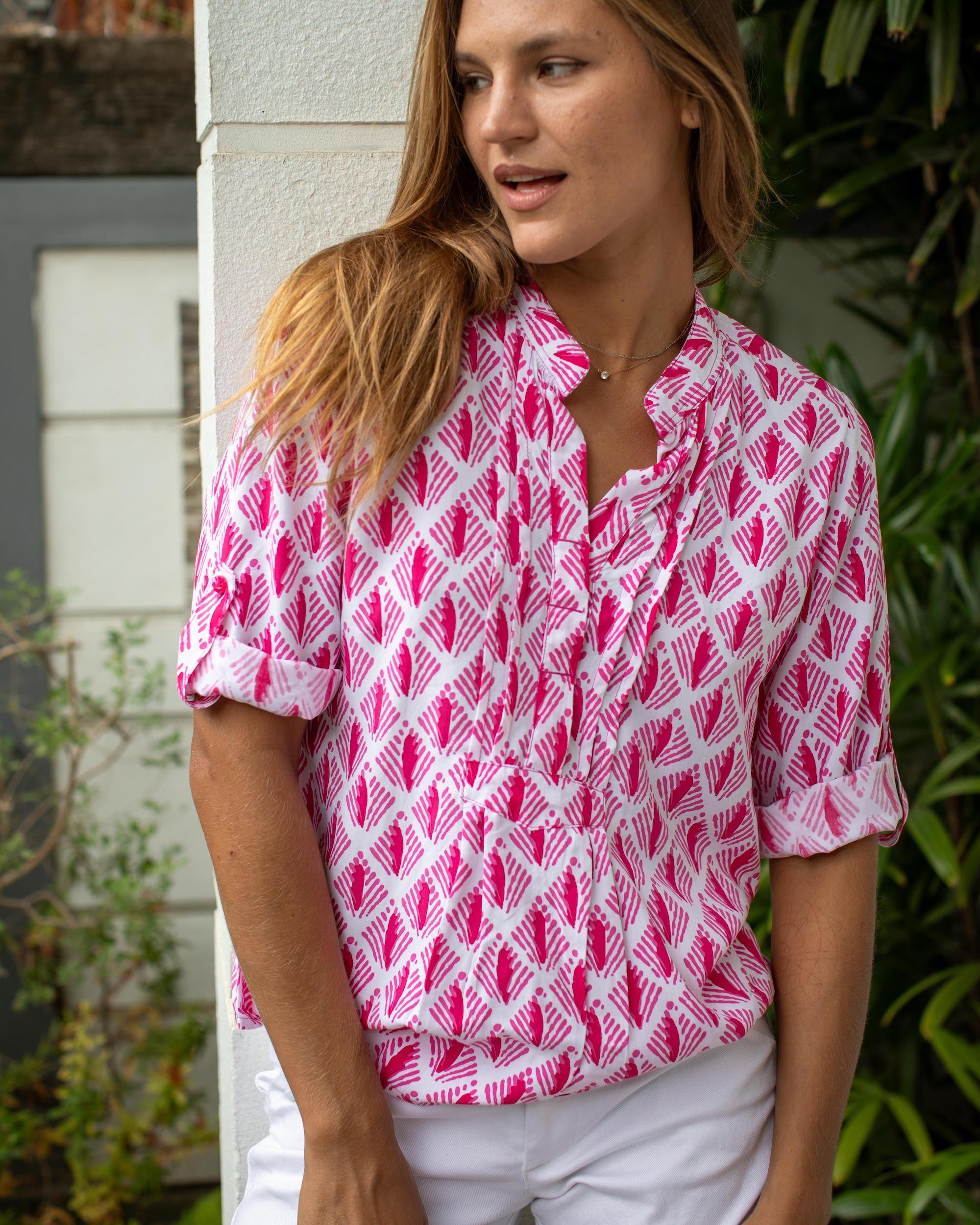 Carlie - Pink Arrow