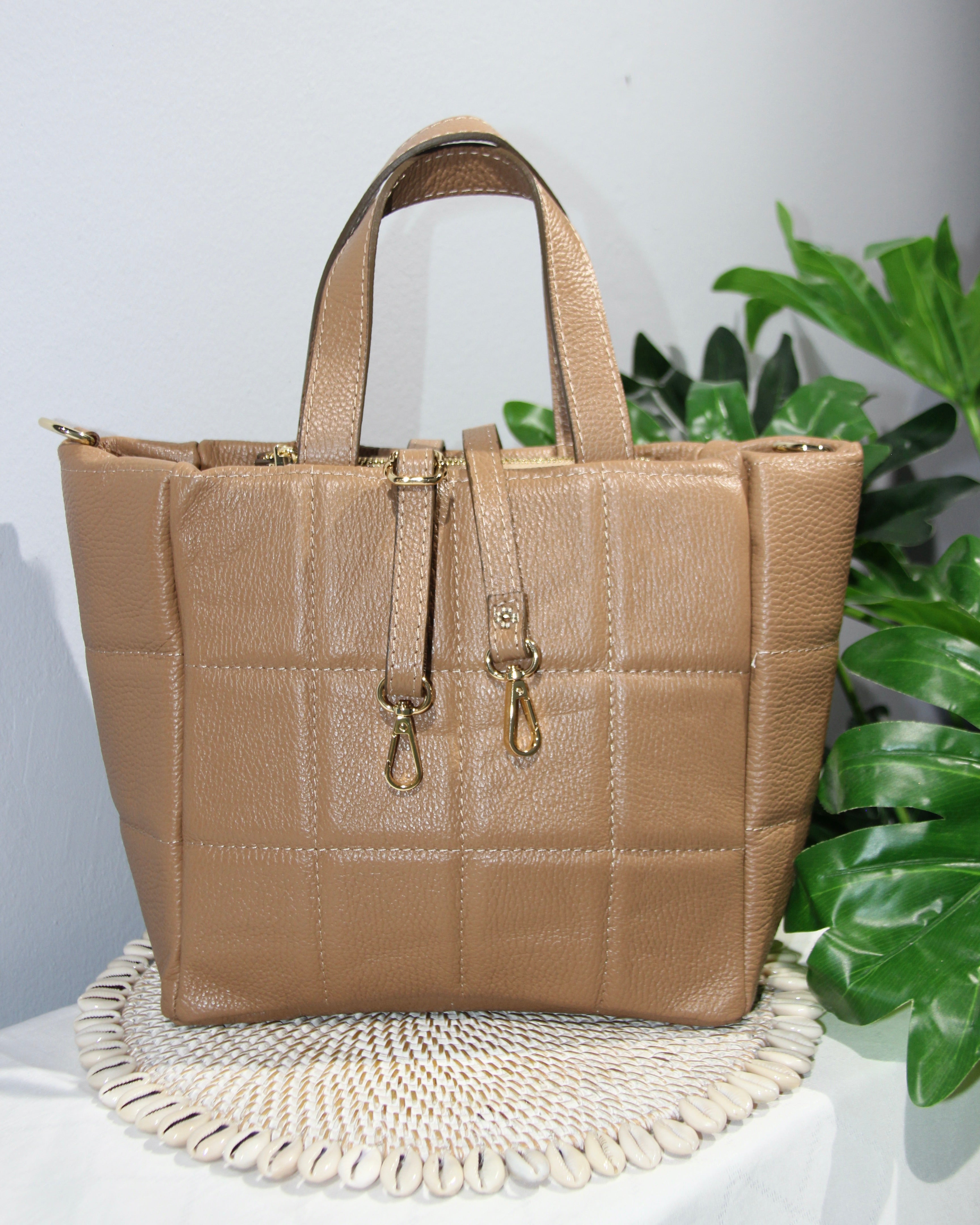 Carolina Quilted Handbag - Tan