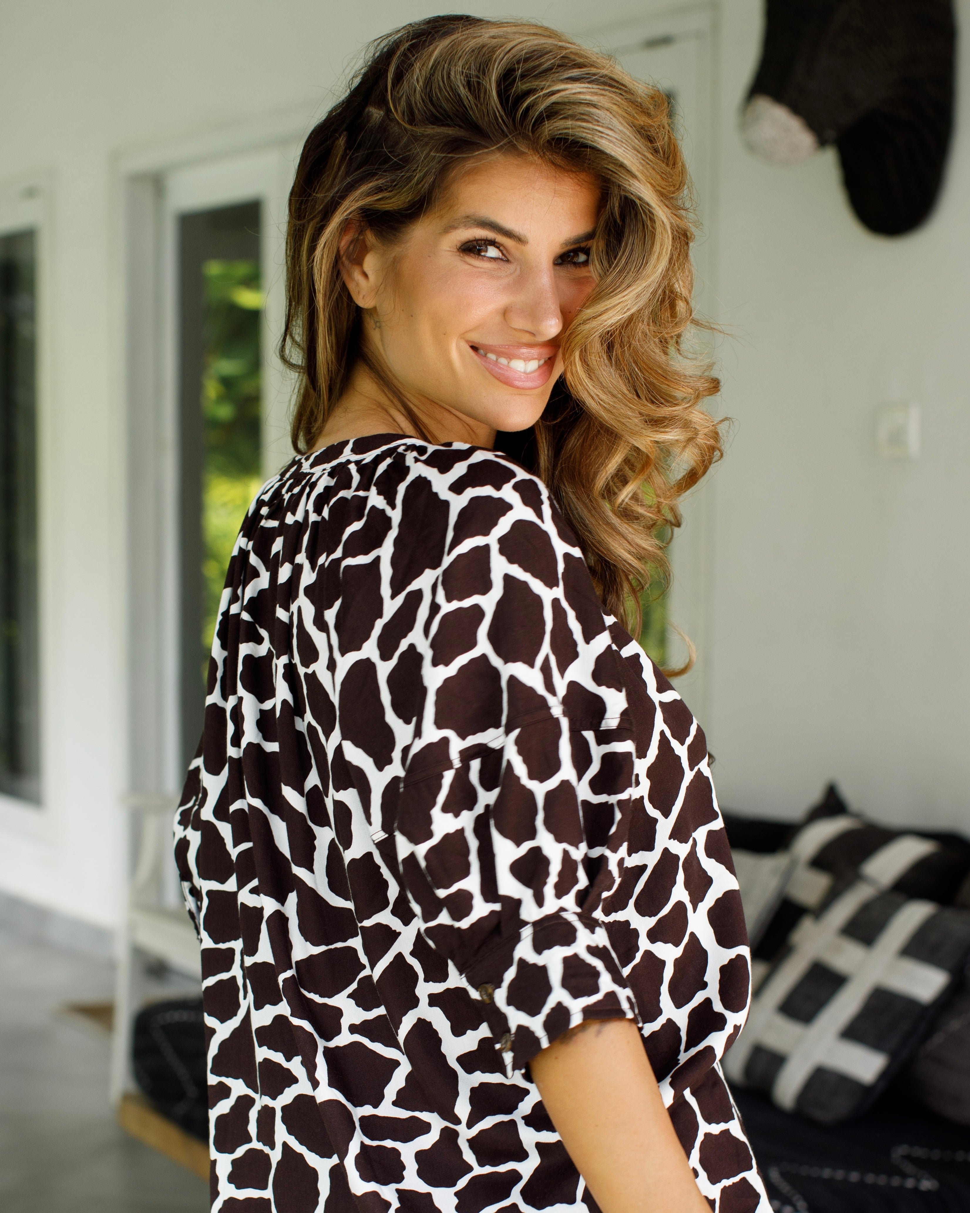 Claudia Top - Coffee Giraffe