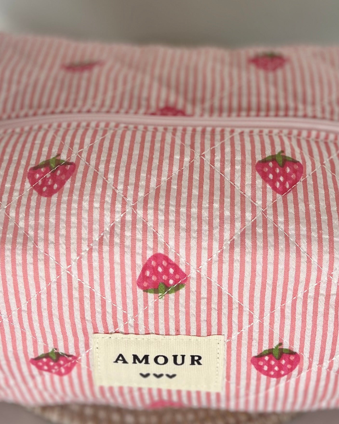 Amour Cosmetic Pouch