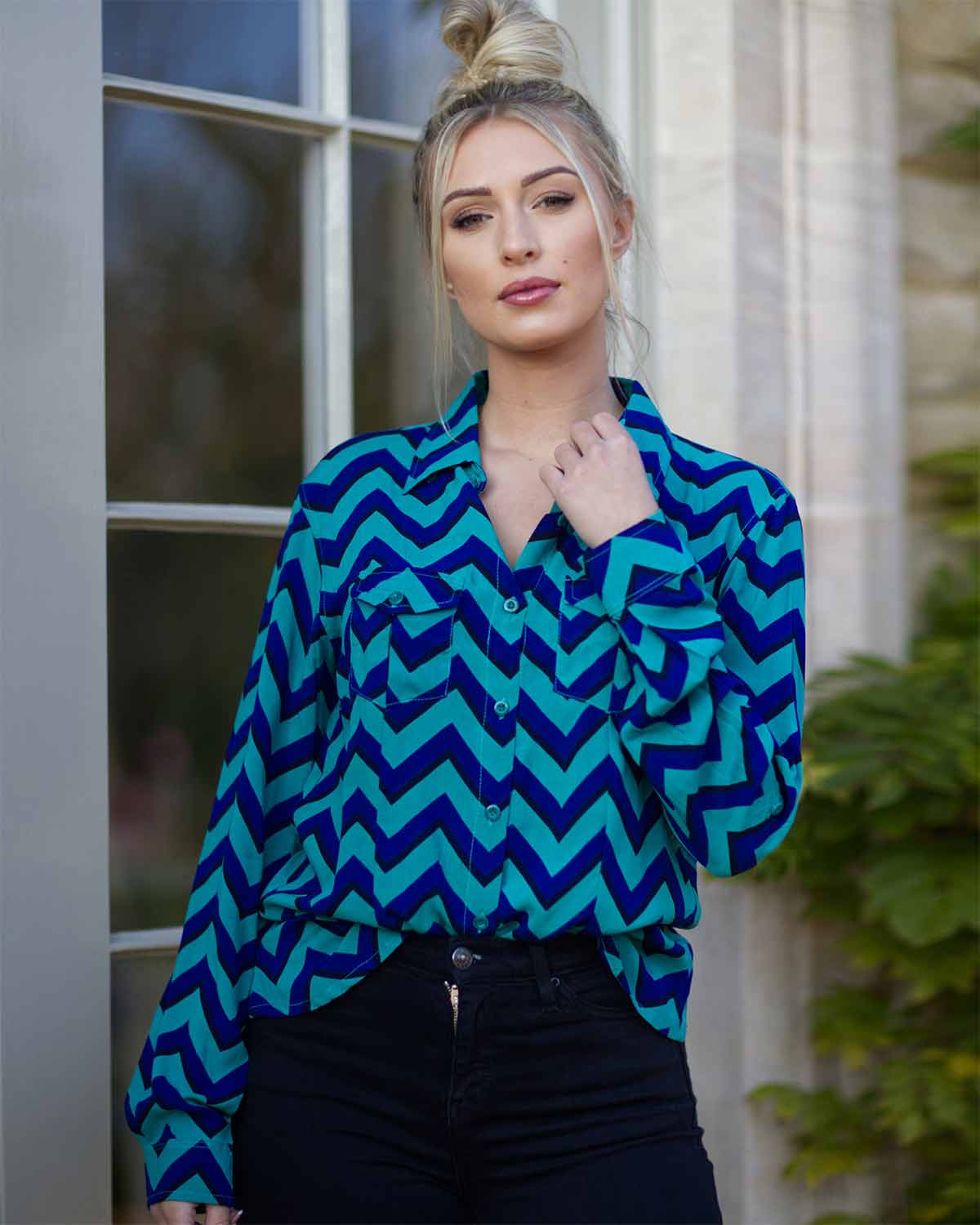 Firenze Shirt - Navy/Jade Chevron