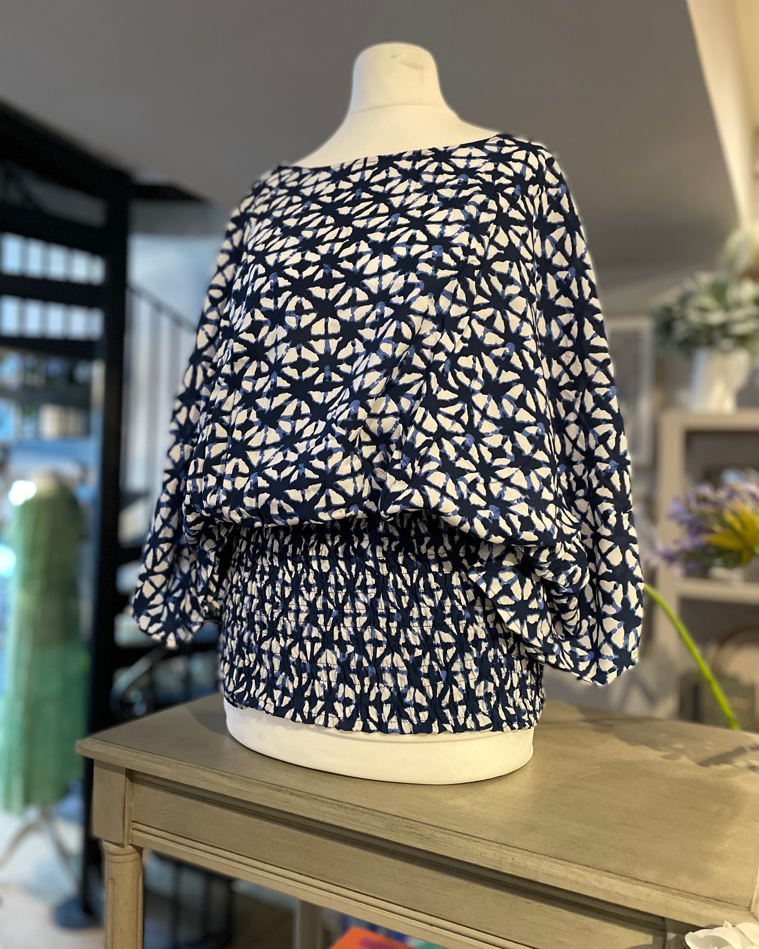 Jenny Top - Navy Star Batik