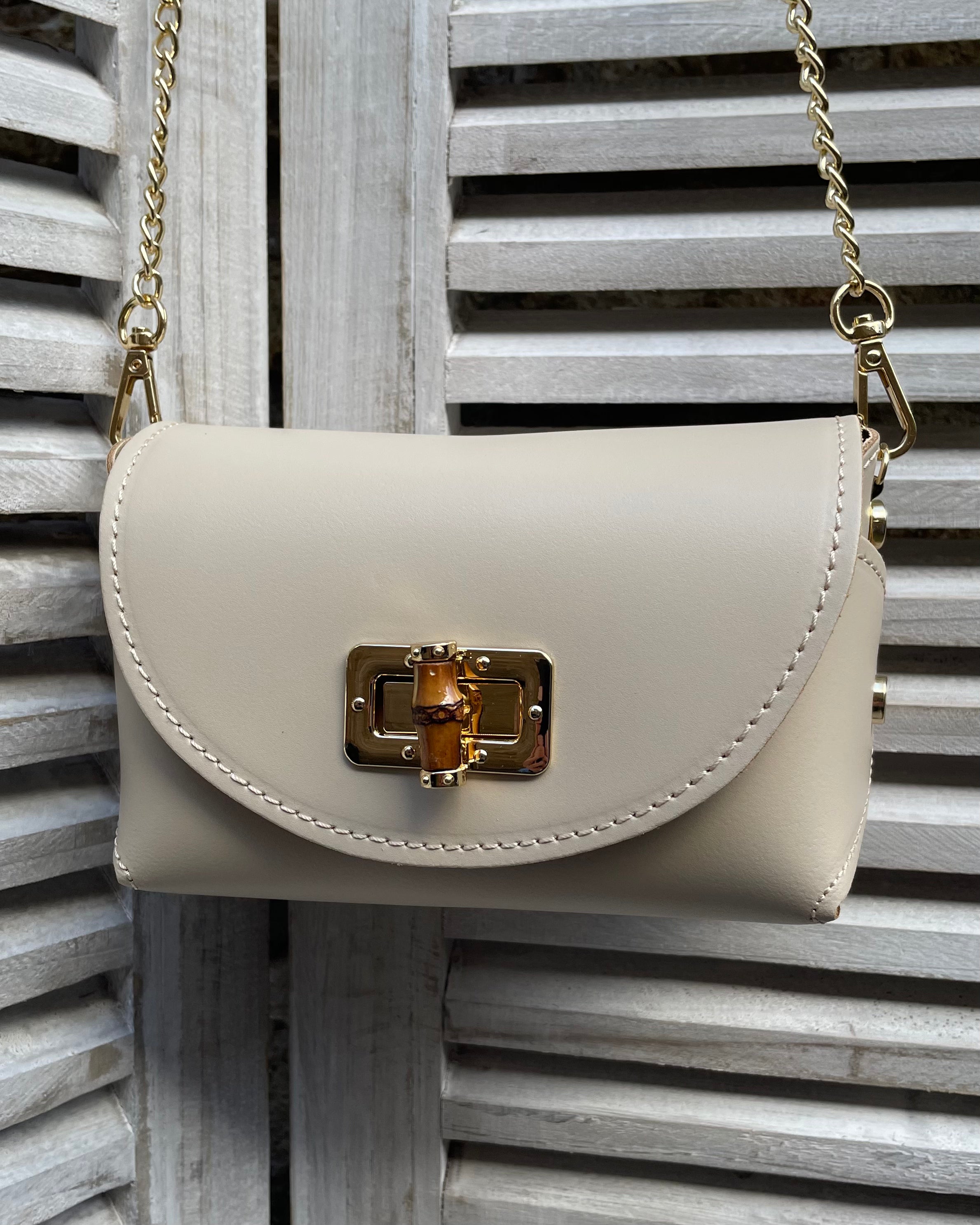 Roma Bag with Bamboo Clasp
