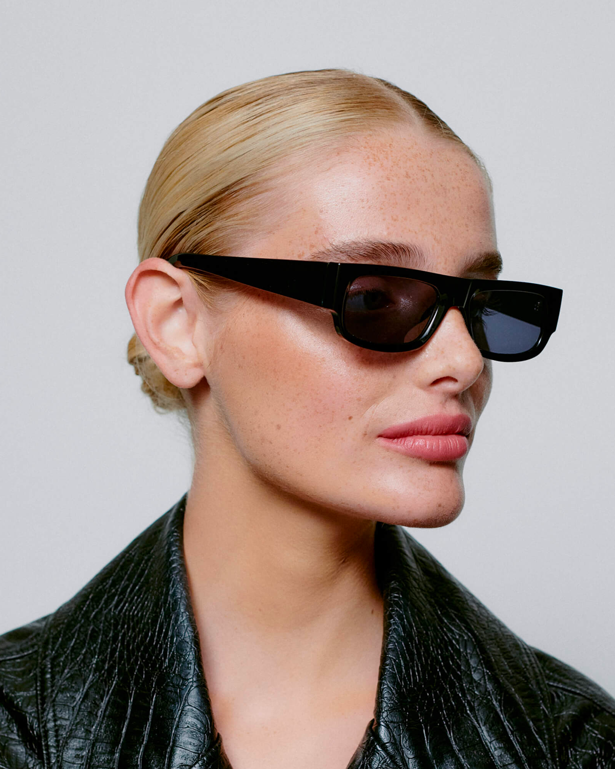 Jean Sunglasses - Black