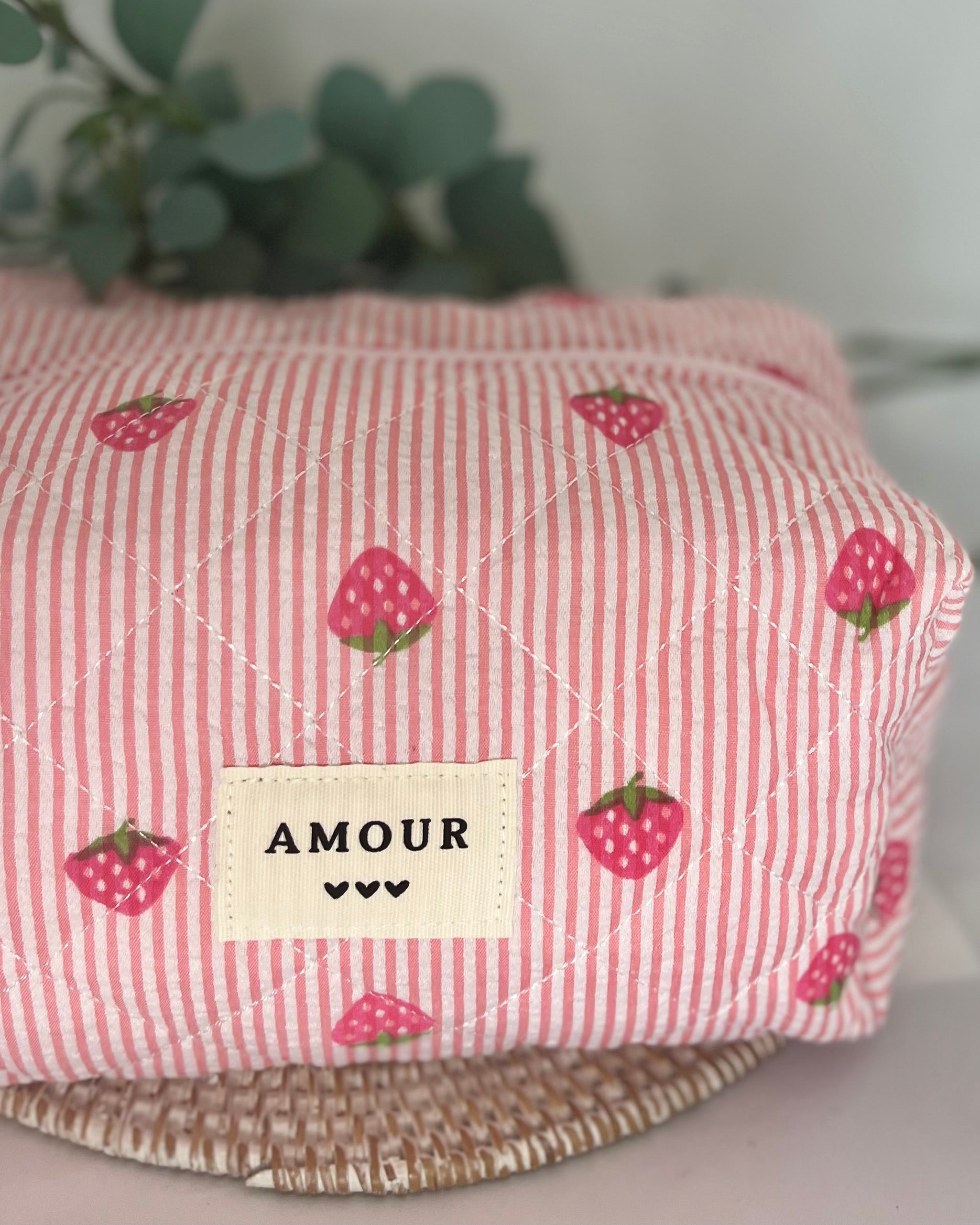 Amour Cosmetic Pouch