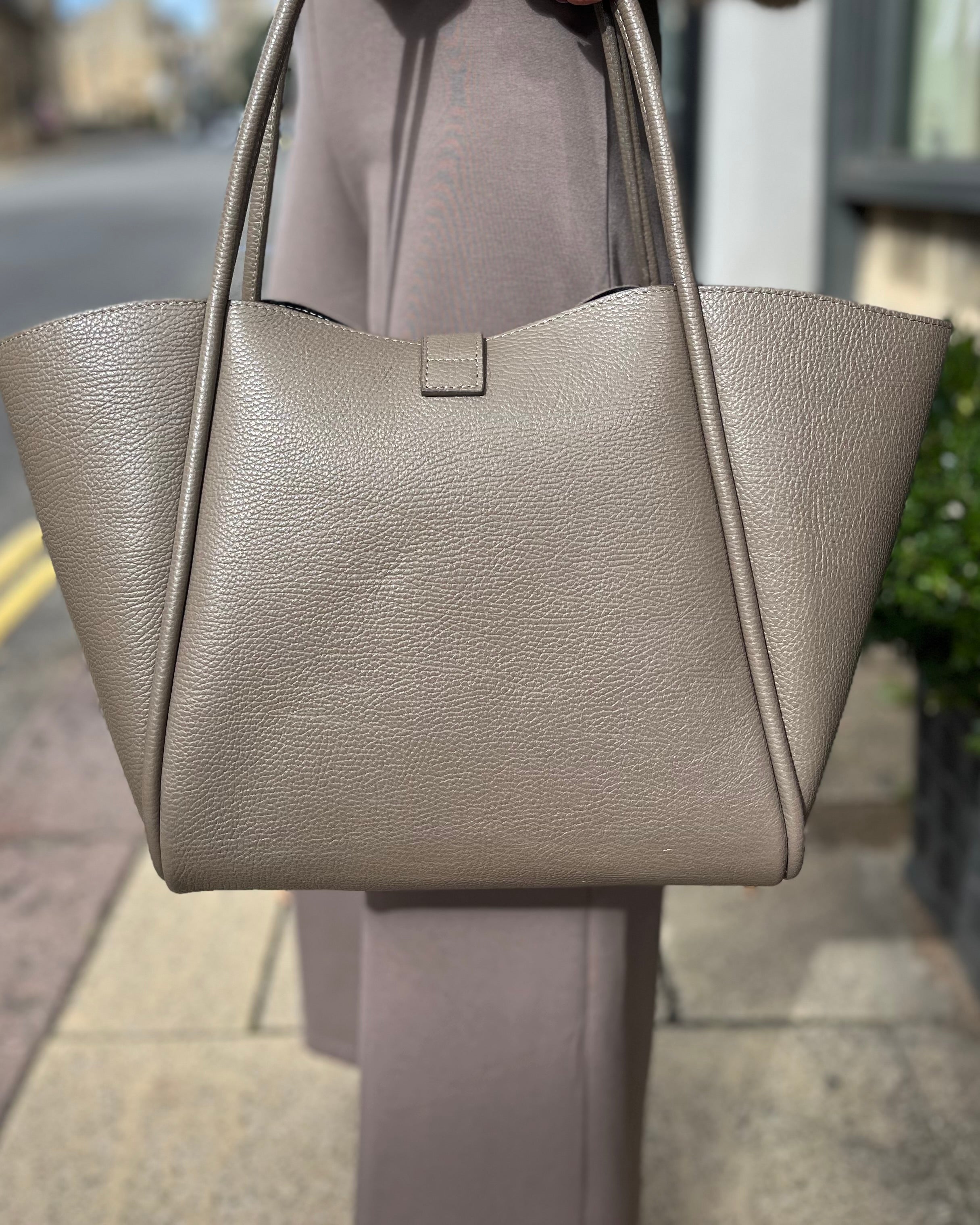 Brera Handbag