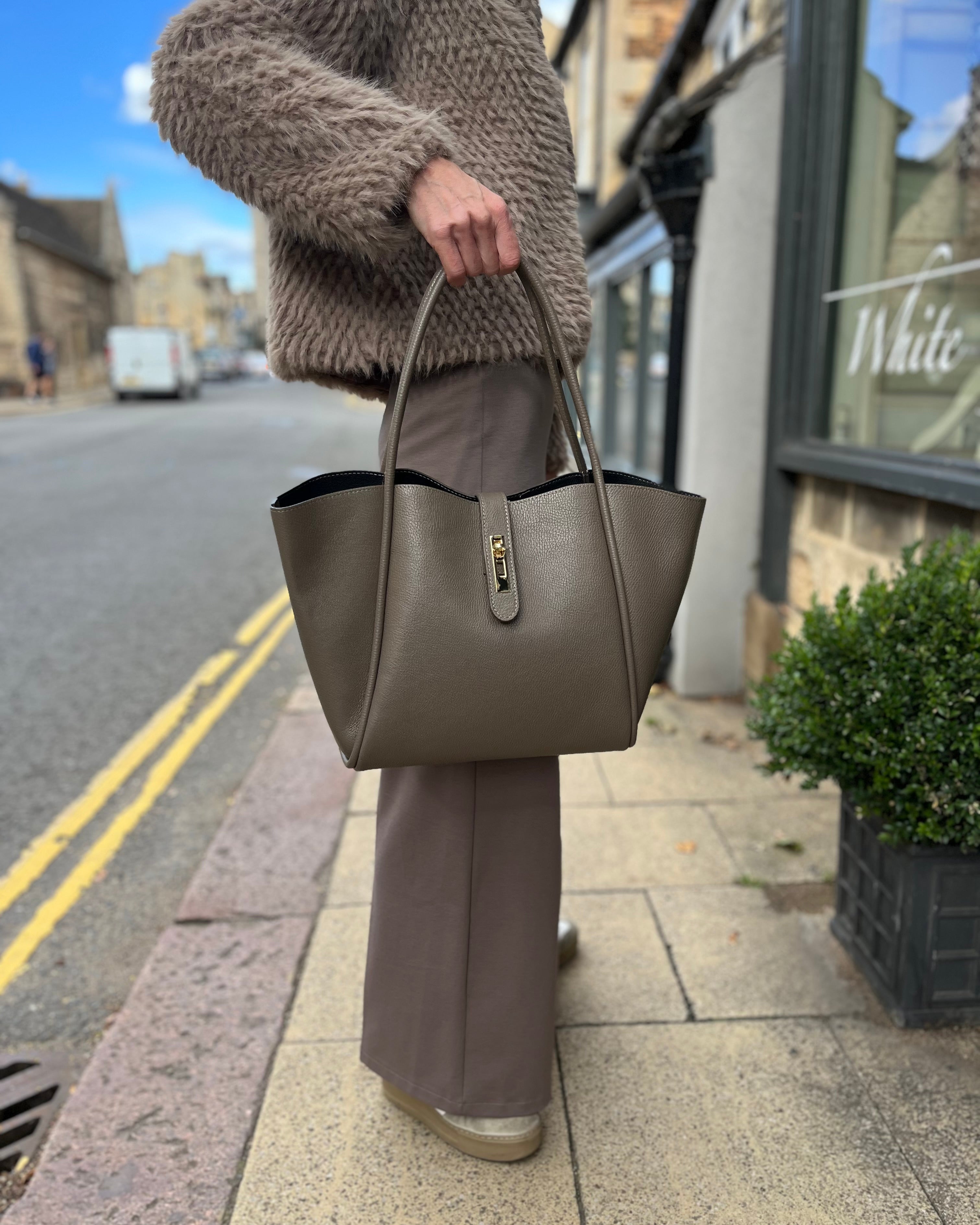 Brera Handbag