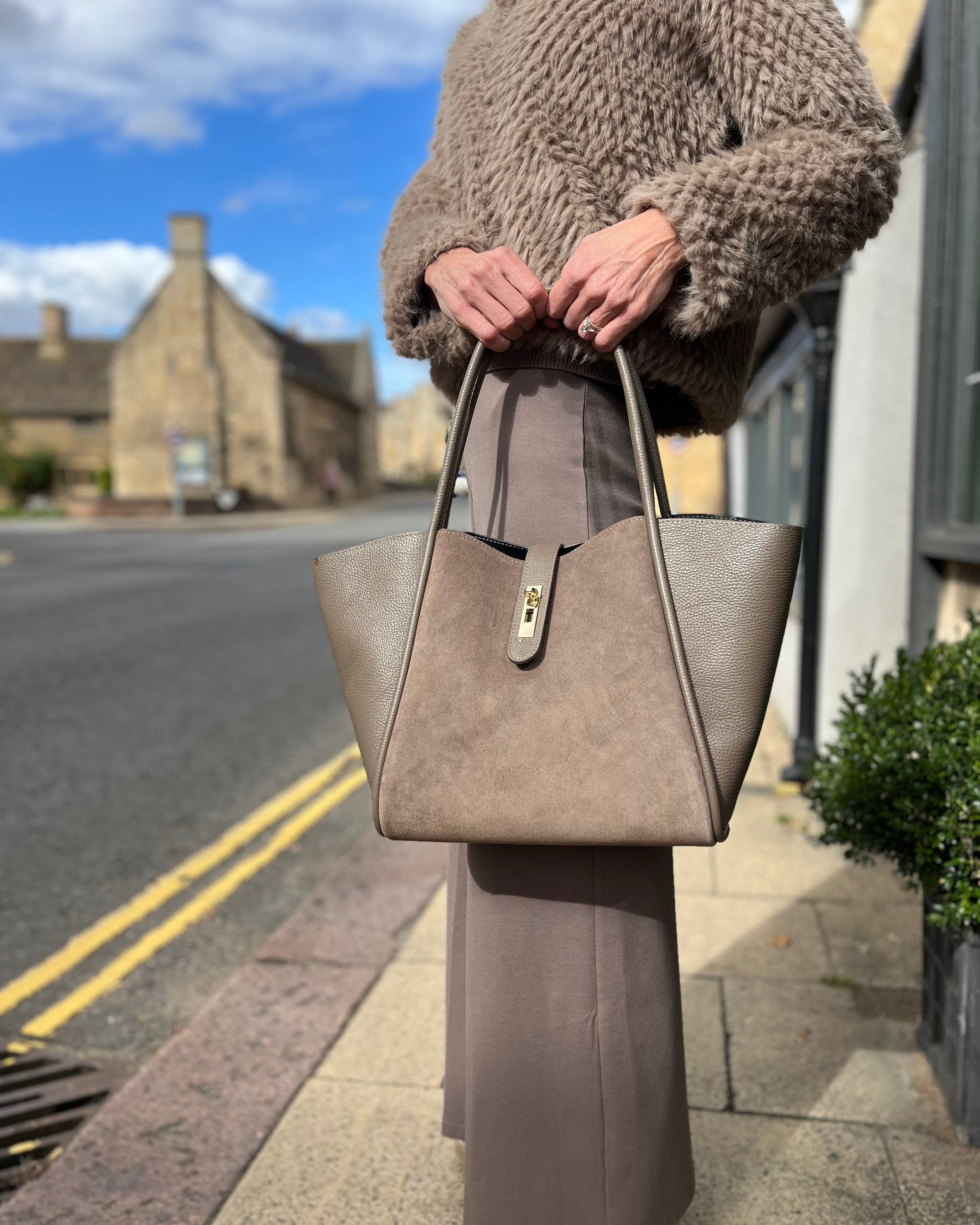 Brera Handbag