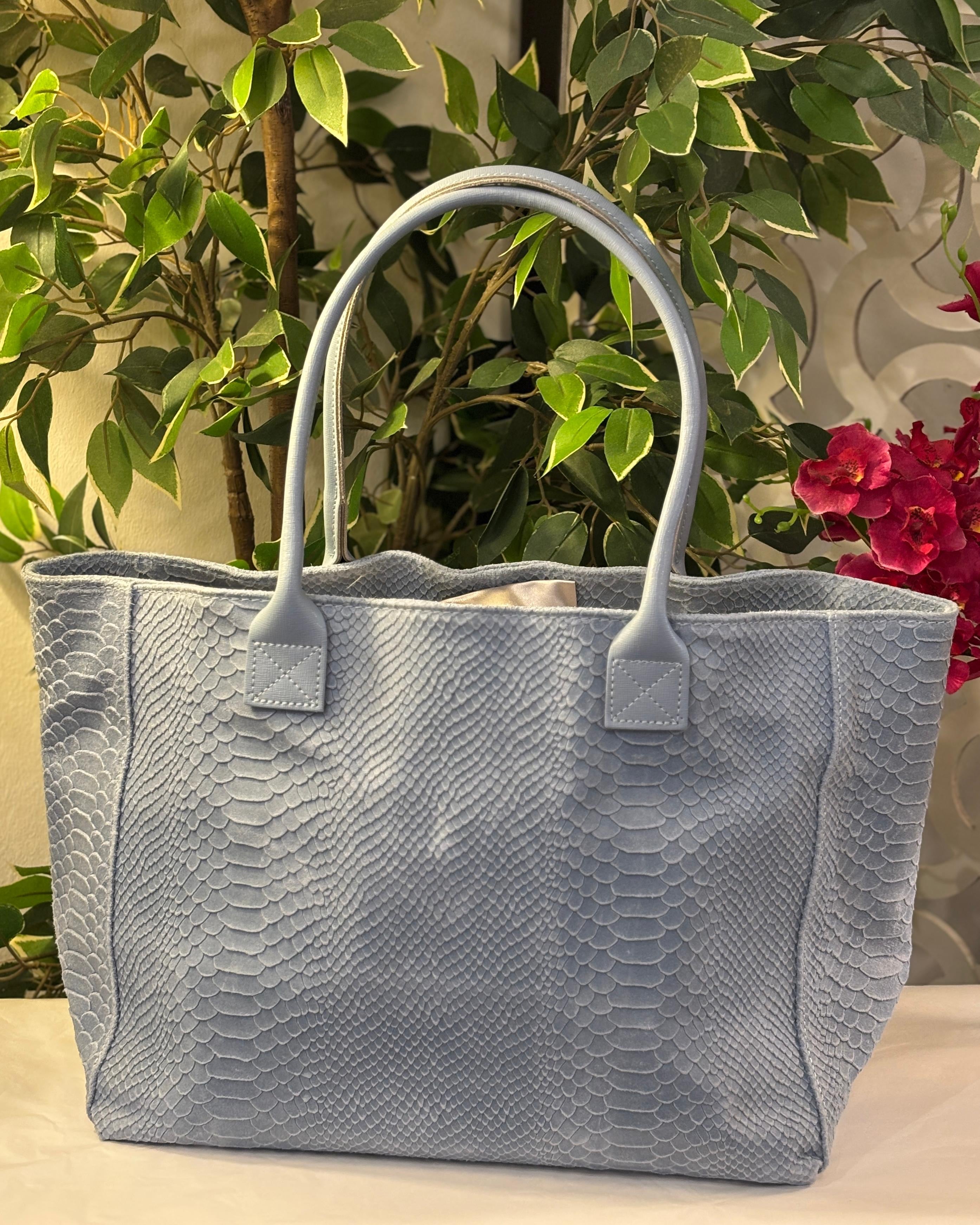 Bolsena Leather Tote - Baby Blue