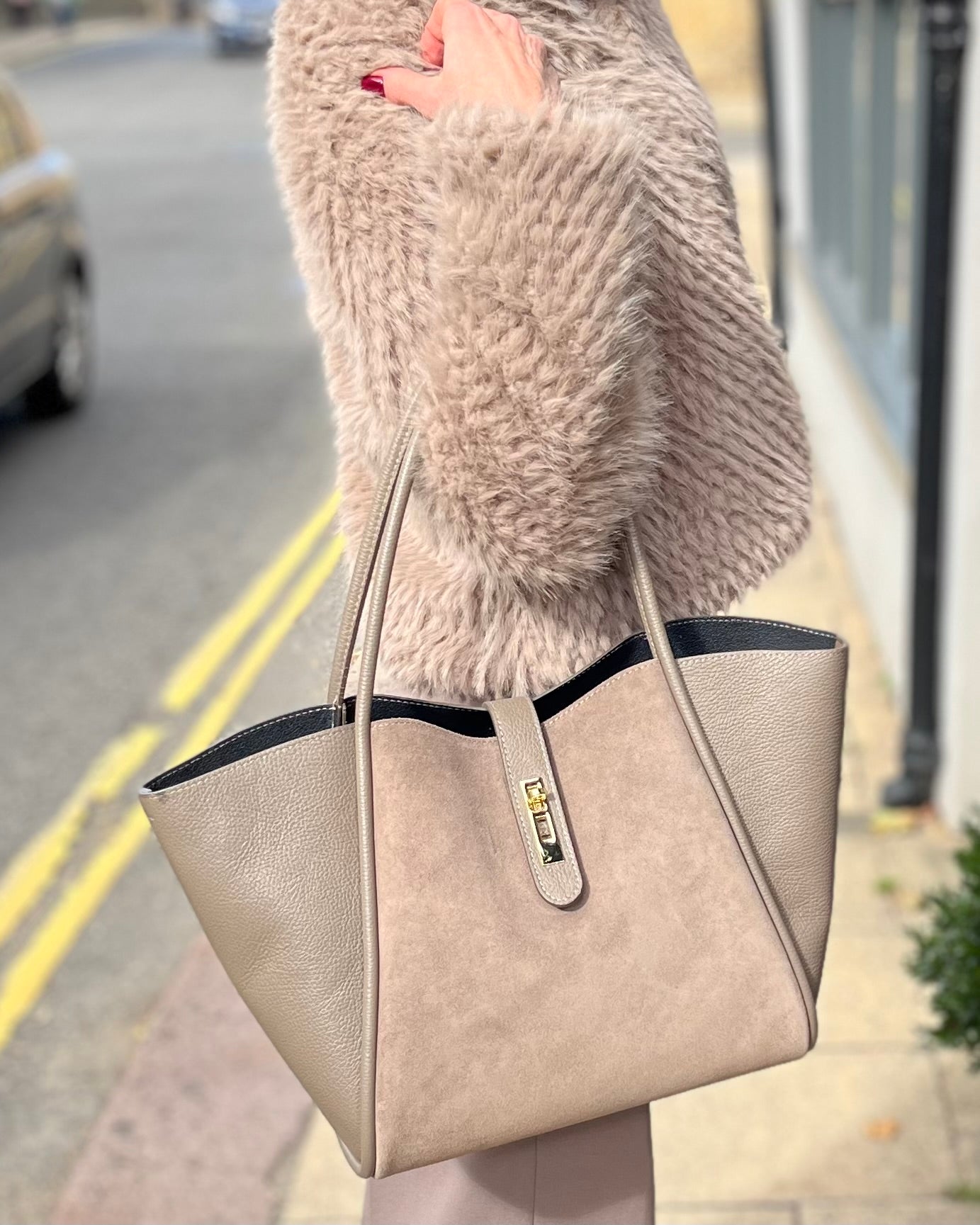 Brera Handbag