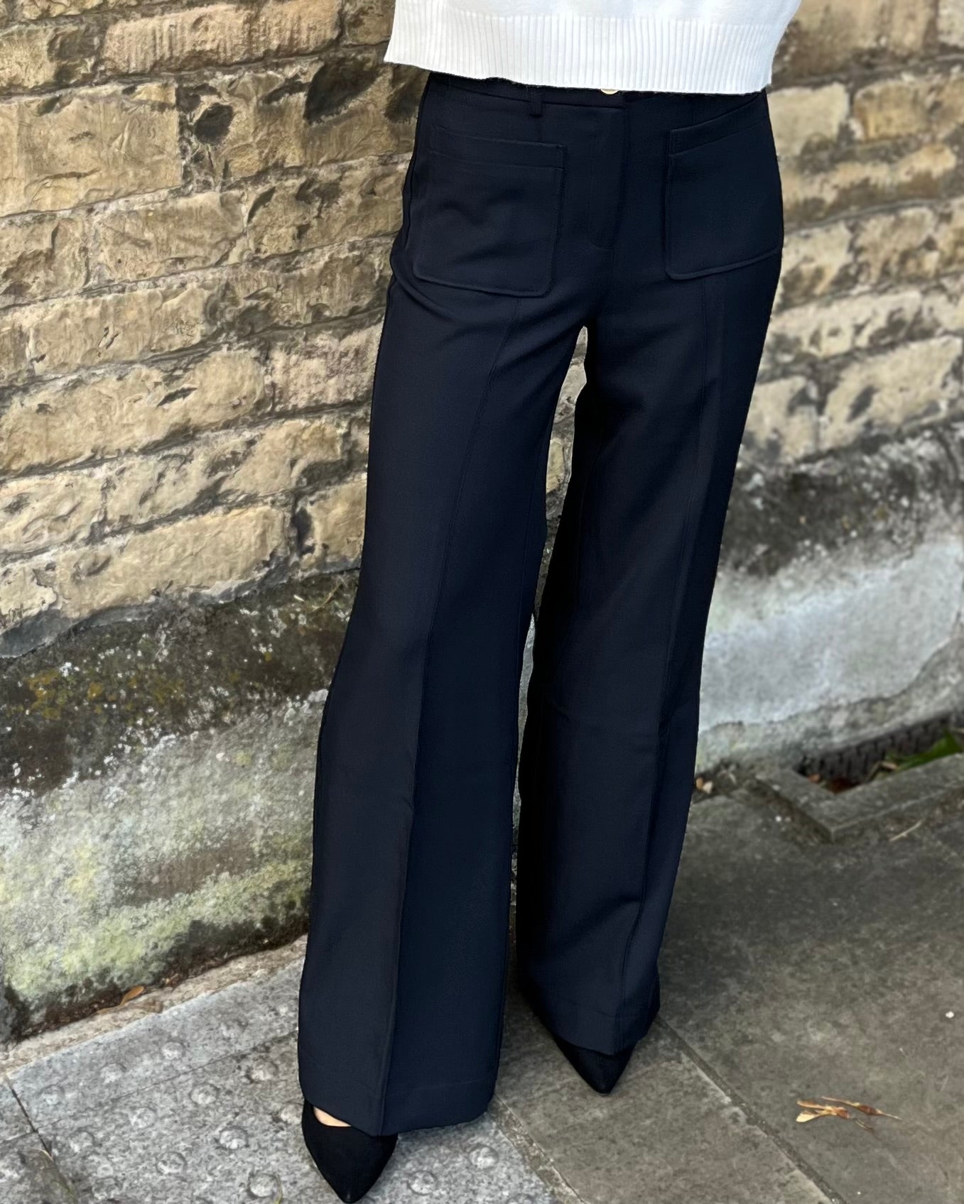 Philicia Trousers - Black