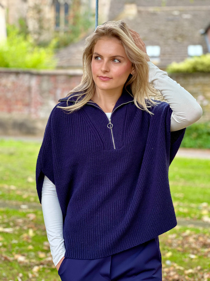 Linna Zipped Poncho