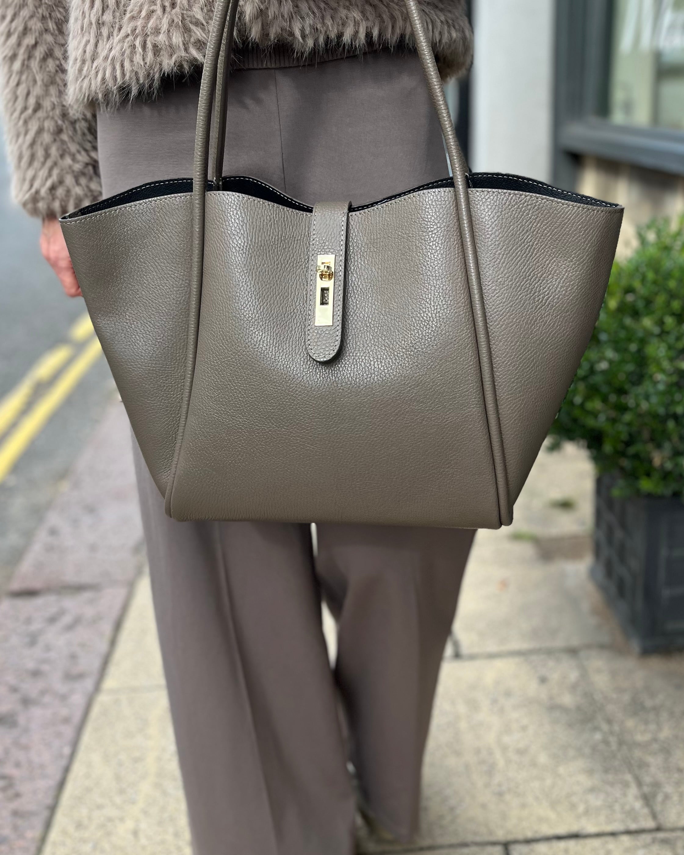 Brera Handbag