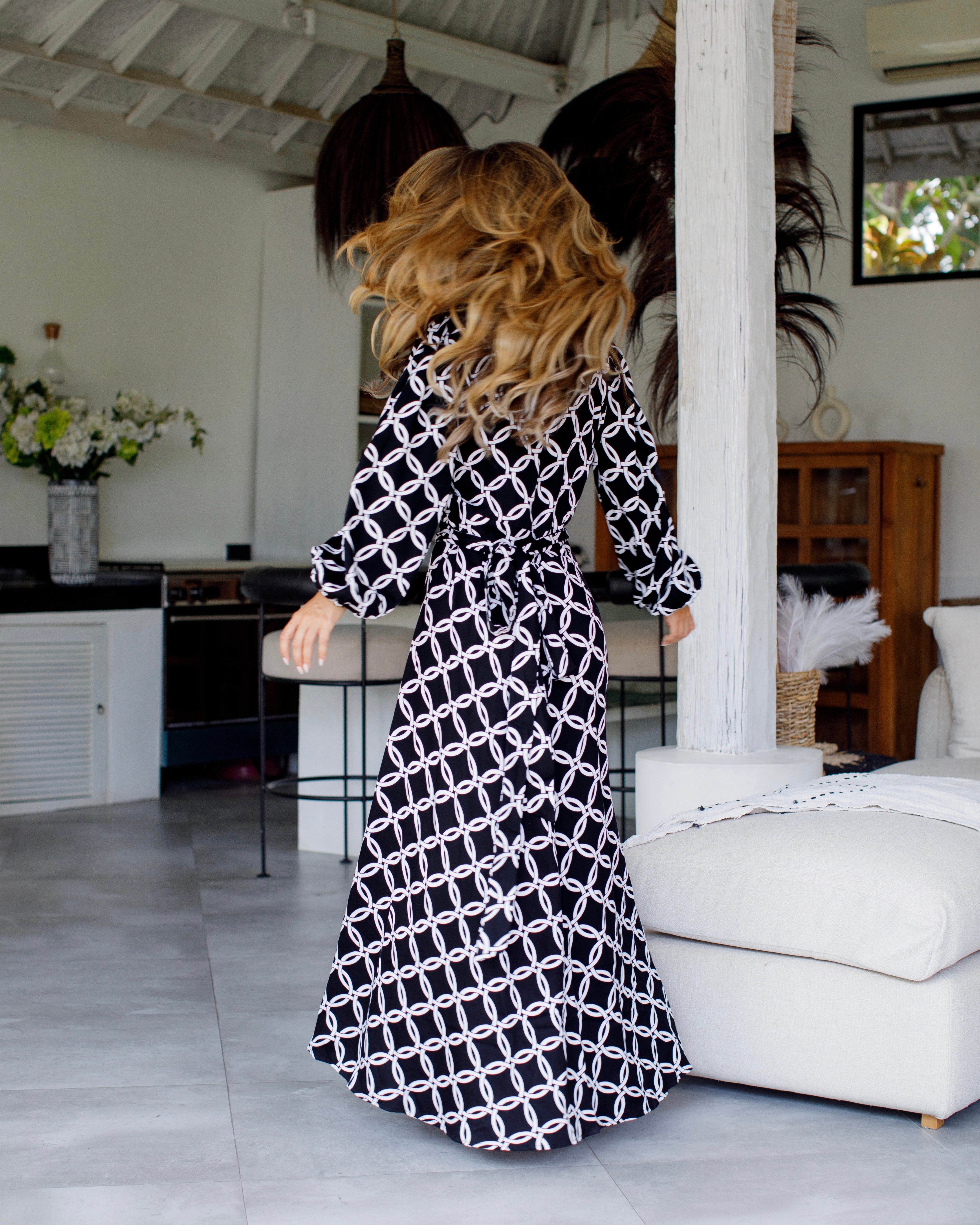 Beatrice Dress - Black Olympic Circle