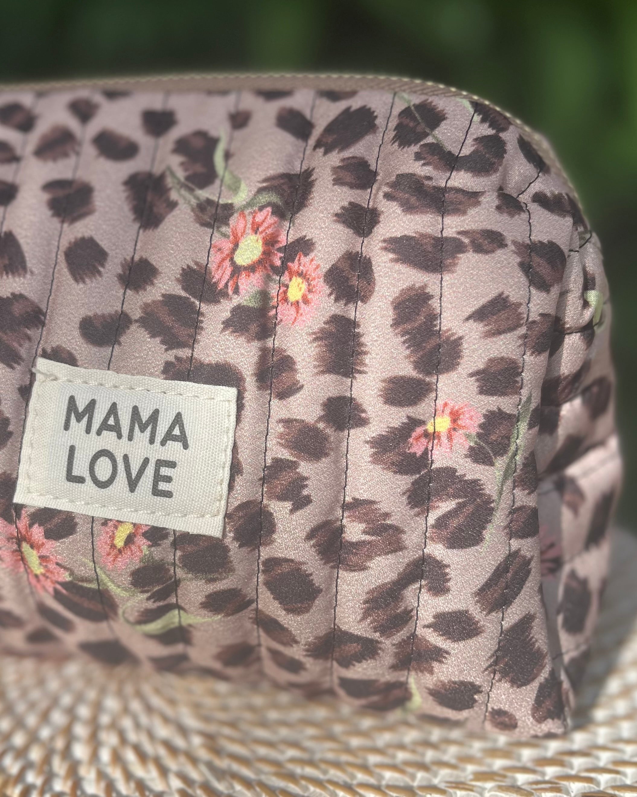 Cosmetic Pouch - Mama Love