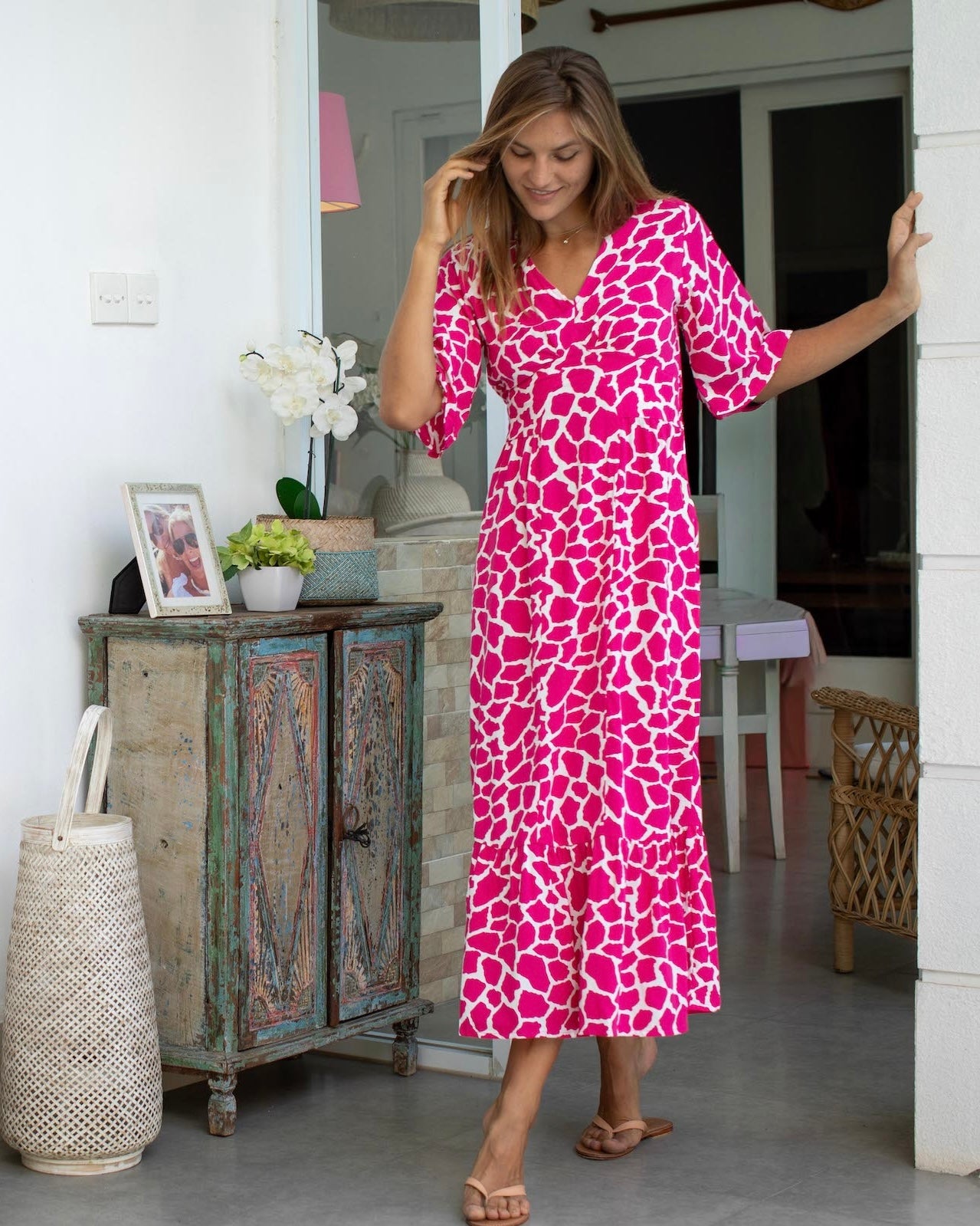 Willa - Fuchsia Giraffe