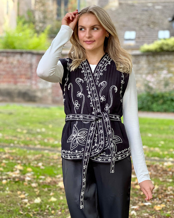 Soly Jacket - Black with Floral Embroidery