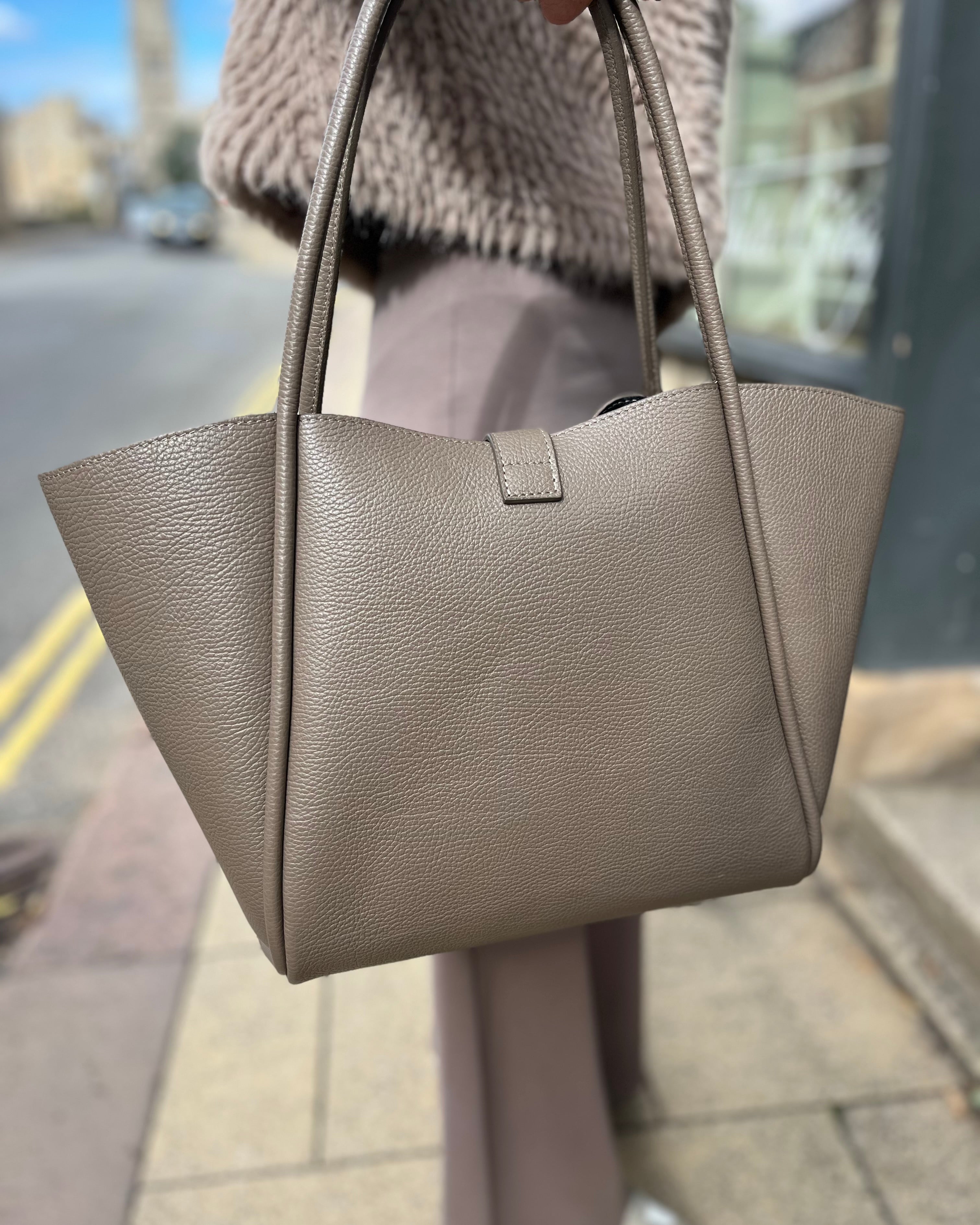 Brera Handbag