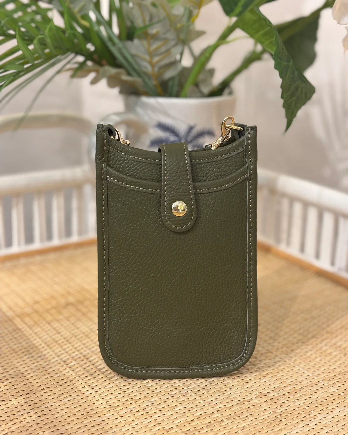 Cortona Phone Pouch - Olive
