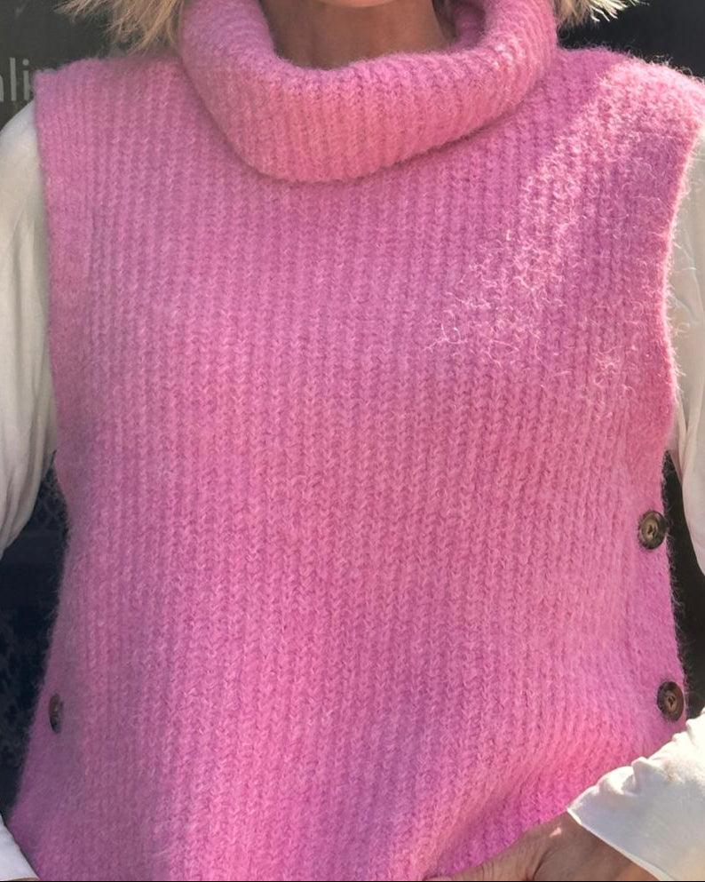 Thea Knit
