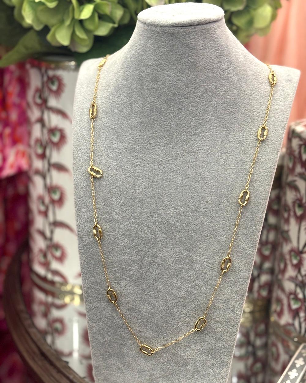 Dahlia - Long Gold Link Necklace
