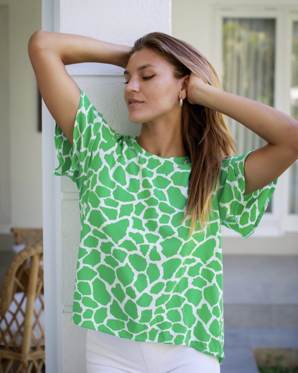 Mimi Top - Green Giraffe