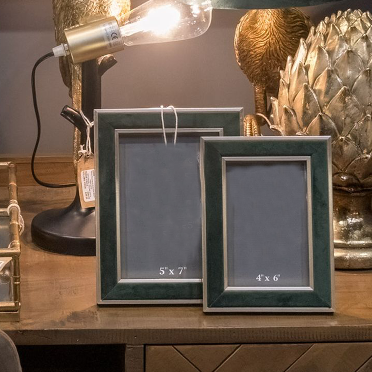 アンティーク雑貨 Shappy Green  velvet photo frame. 61APlA0BweL._UF1000,1000_QL80_.jpg