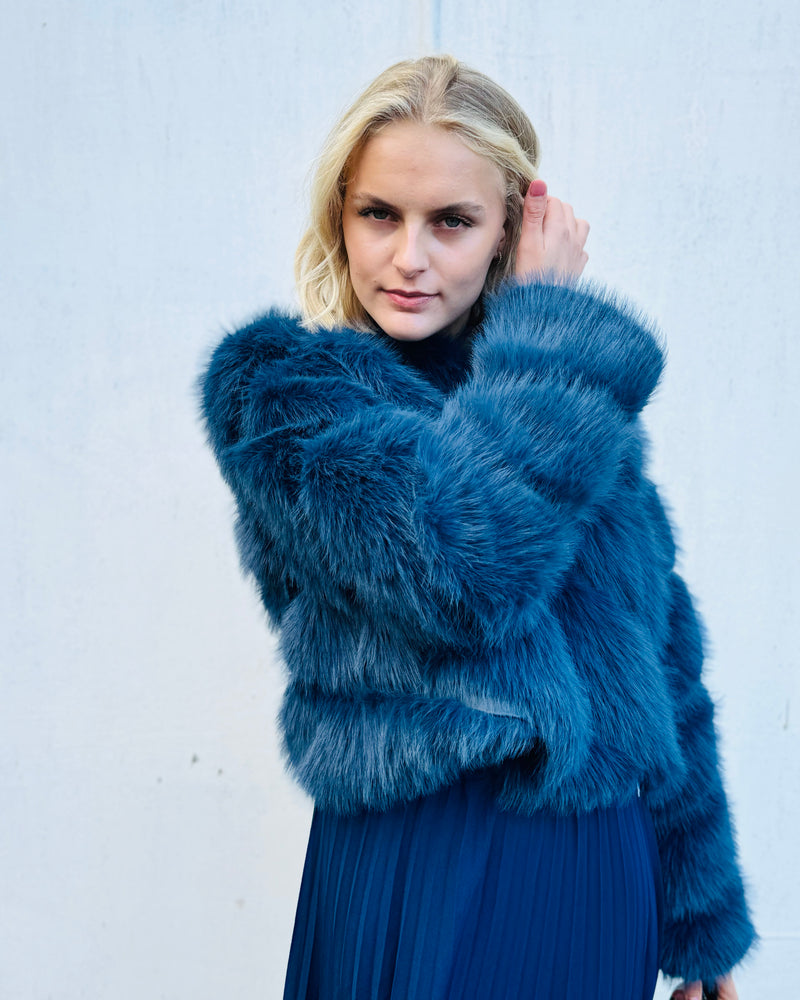 Cropped Faux Fur Jacket - Blue