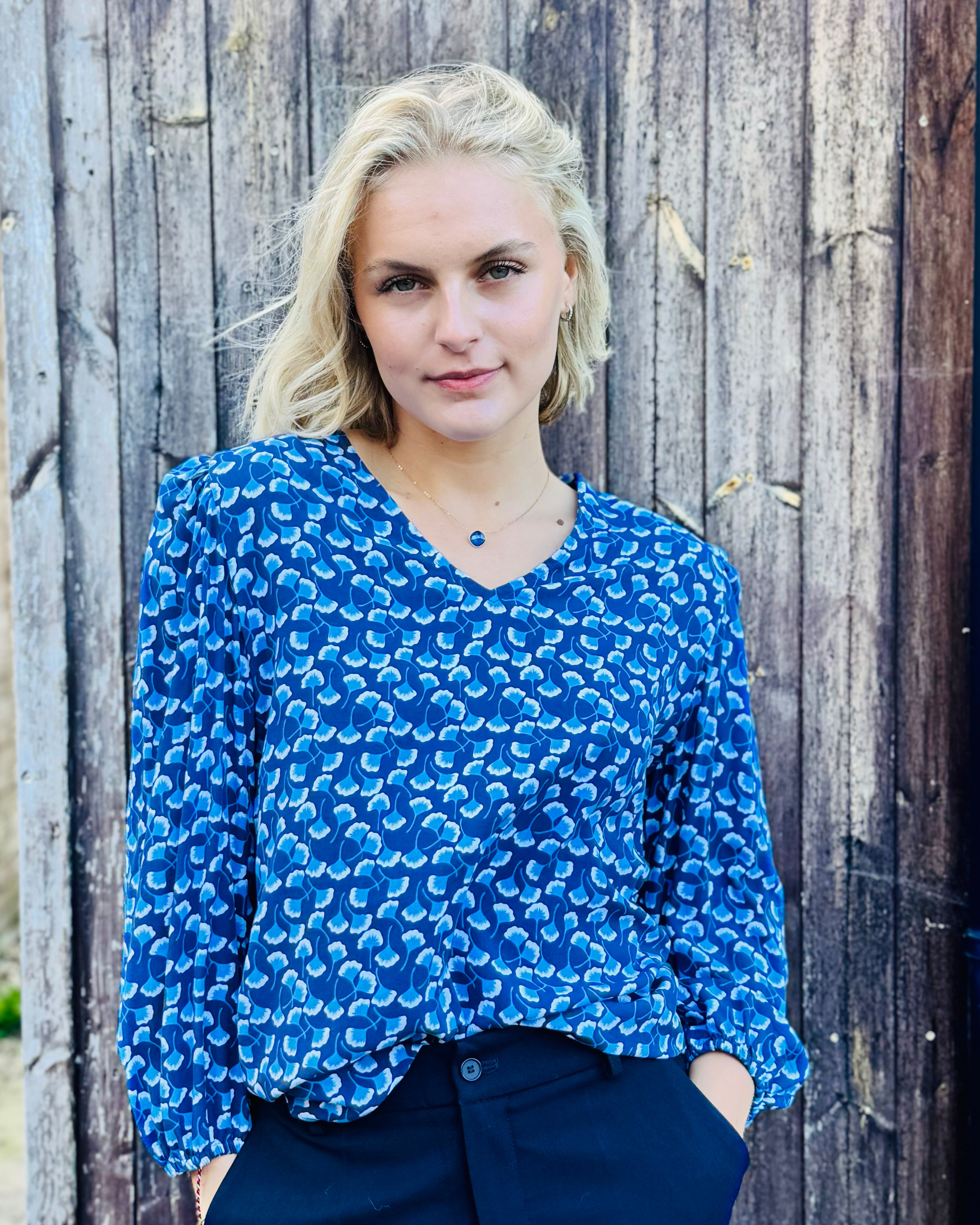 Lyra Top - Navy Ginko