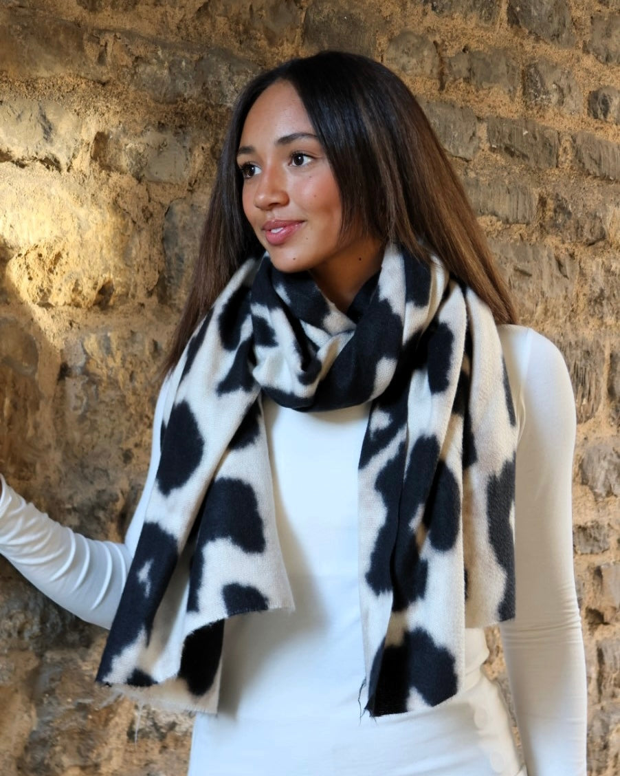 Leopard Print Scarf - Cream