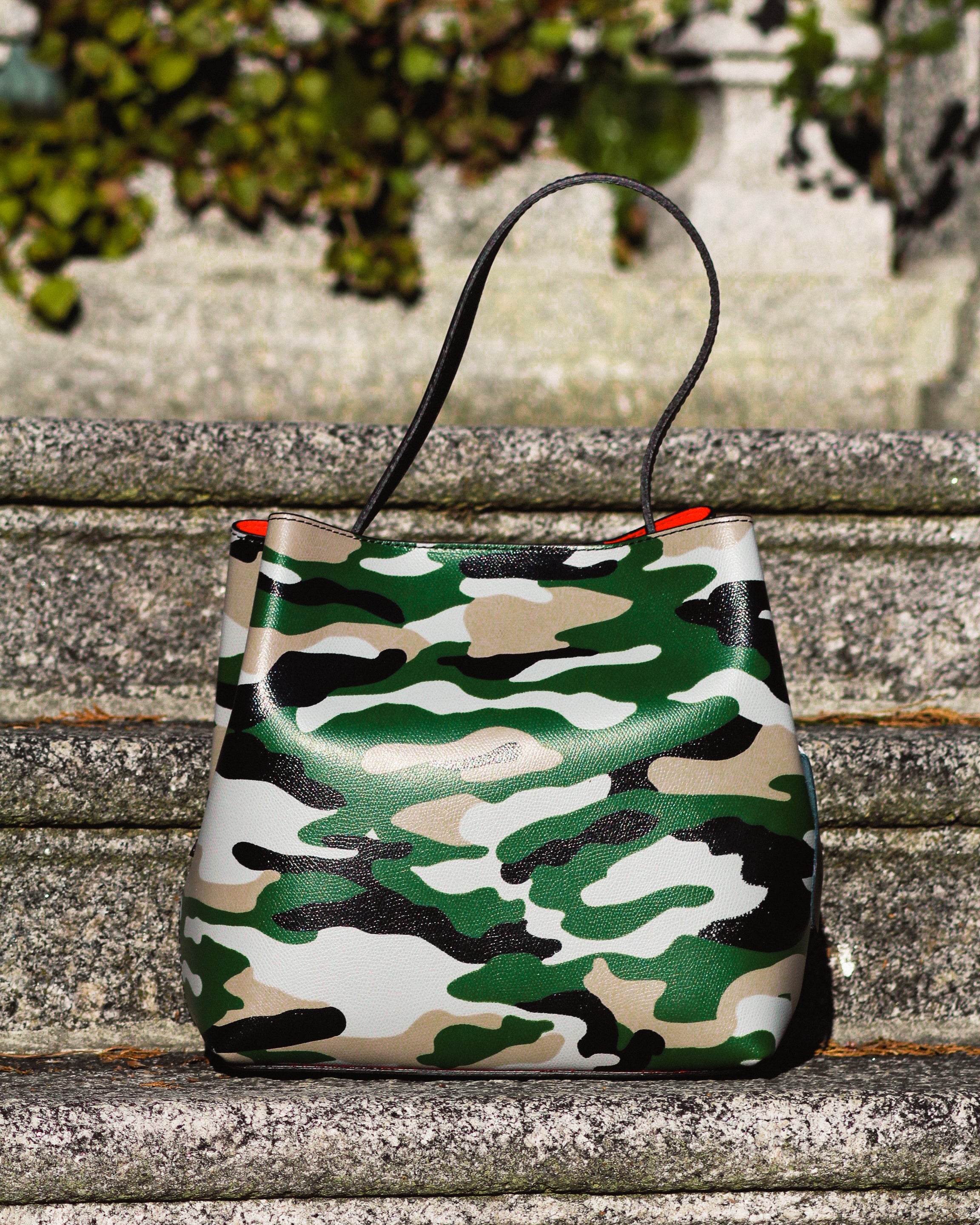 Lara Camo Handbag