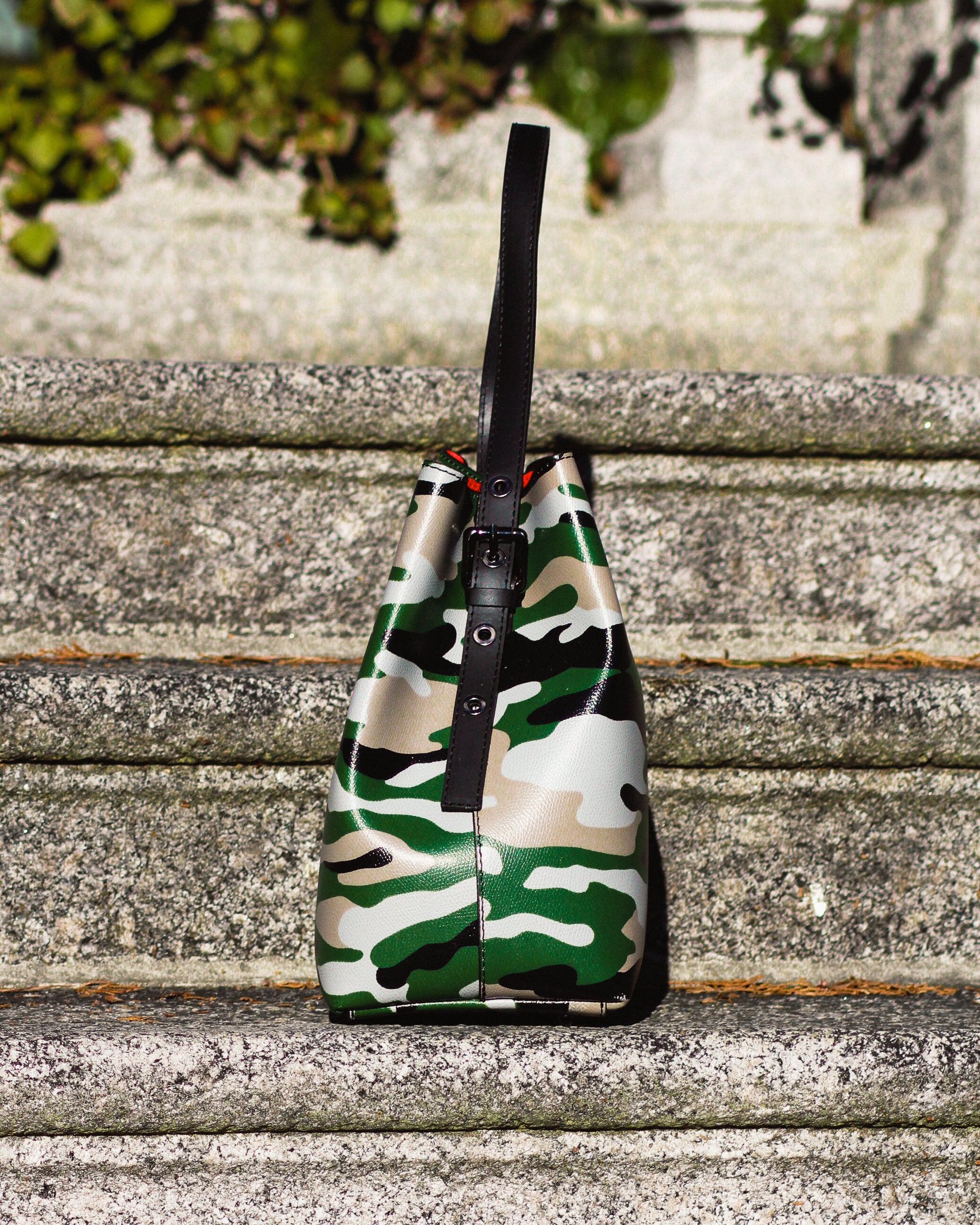 Lara Camo Handbag