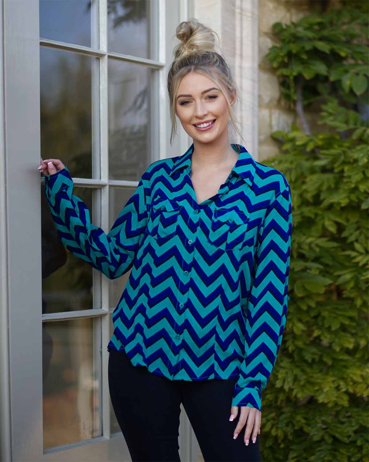 Firenze Shirt - Navy/Jade Chevron