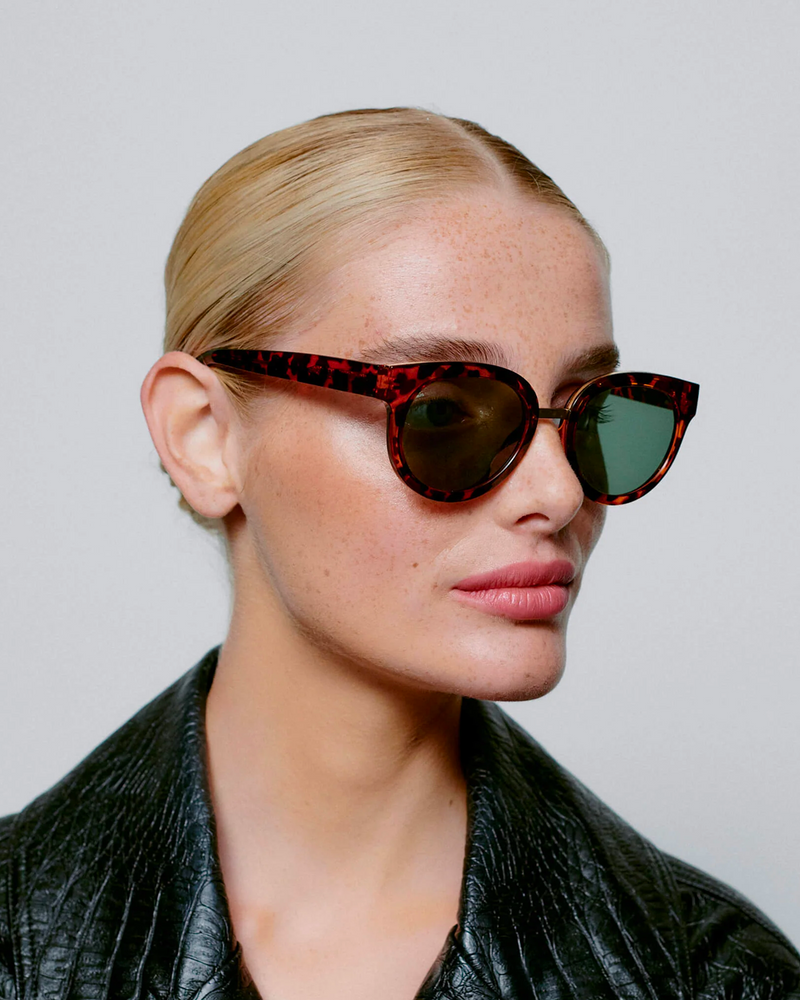 Jolie Sunglasses - Demi Tortoise
